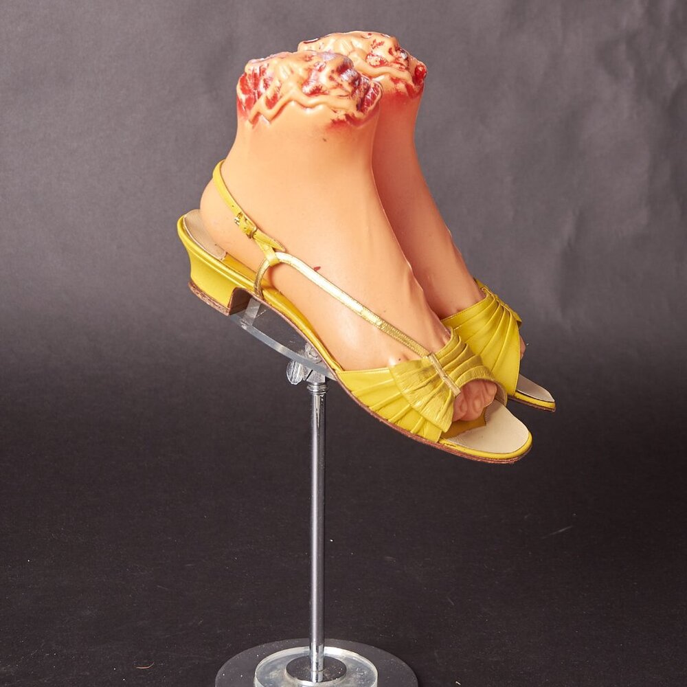 1970s Joseph Larose Yellow and Gold Sandals Heels Shoes